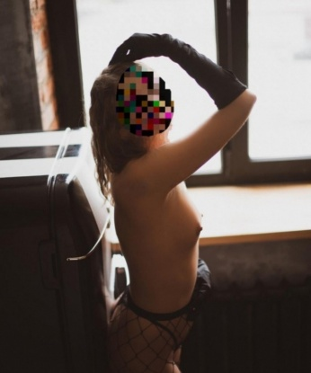 Проститутка Эмилия